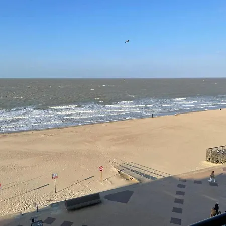 Huswell - Beautiful Spacious With Frontal Sea View * Knokke-Heist