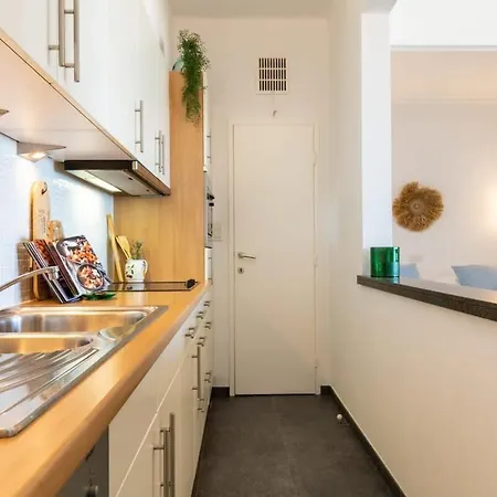 Huswell - Beautiful Spacious With Frontal Sea View Lägenhet Knokke-Heist