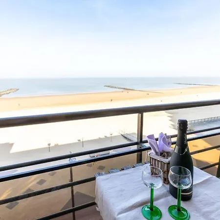 Casiola - Beautiful Spacious With Frontal Sea View 公寓 克诺克－海斯特
