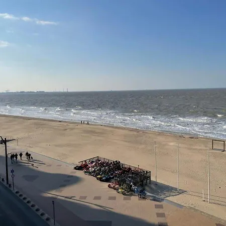 Appartement Huswell - Beautiful Spacious With Frontal Sea View Knokke-Heist