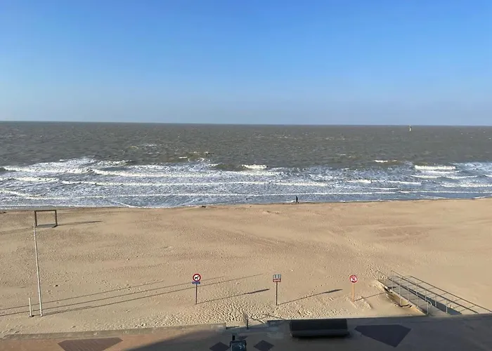 Huswell - Beautiful Spacious With Frontal Sea View * Knokke-Heist