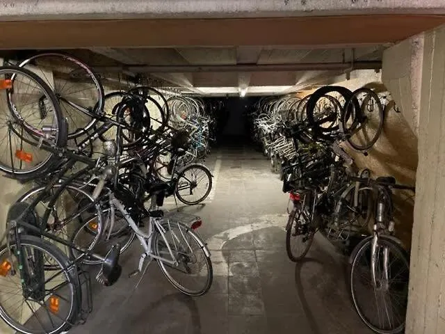 Huswell - Beautiful Spacious With Frontal Sea View