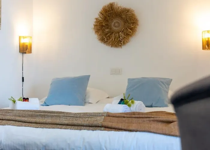 Huswell - Beautiful Spacious With Frontal Sea View Appartement