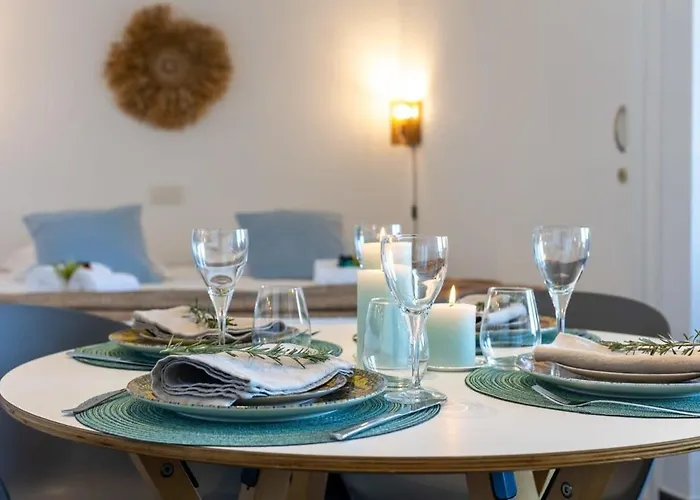 Huswell - Beautiful Spacious With Frontal Sea View Appartement *