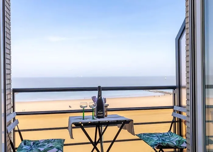 Appartement Huswell - Beautiful Spacious With Frontal Sea View